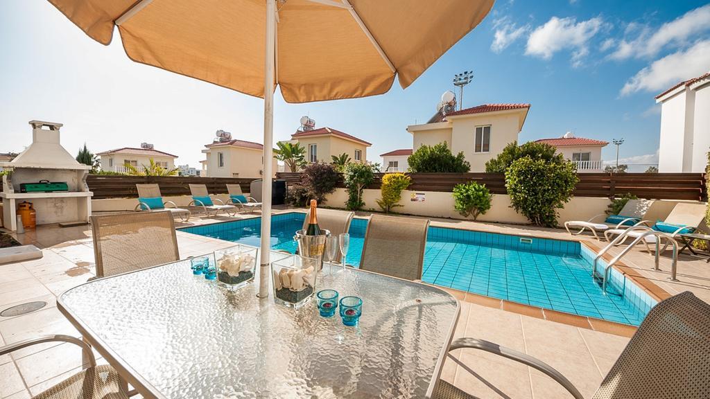 003 * Agia Napa